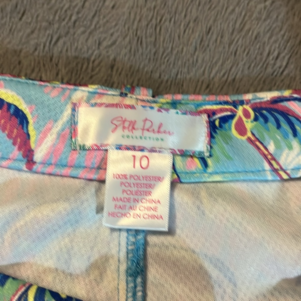 Stella Parker Tropical Print Shorts - Picture 6 of 7